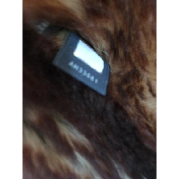 Fendi Lambskin Vest With Faux Fur Size Small. Button Missing. Small Mark - Picture 8 of 10